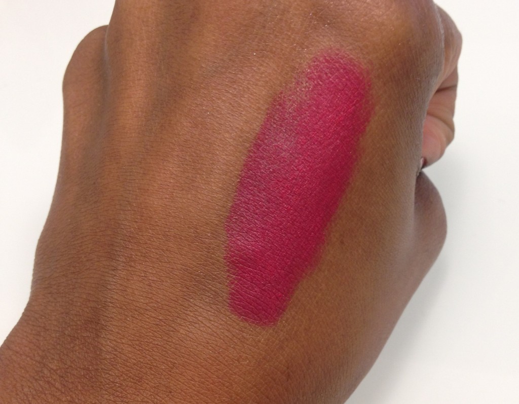 mac cosmetics rihanna hearts mac holiday