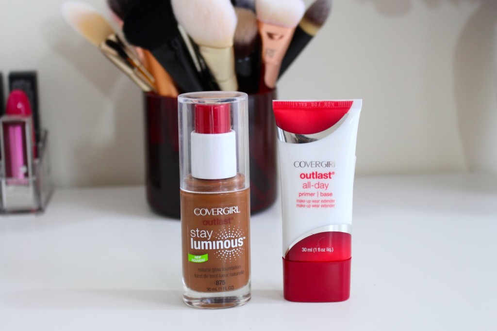 Covergirl Outlast Stay Luminous Foundation soft sable