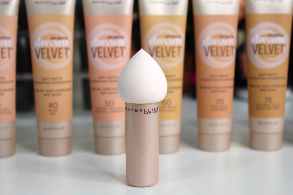 maybelline Dream Blender Foundation Blending Sponge