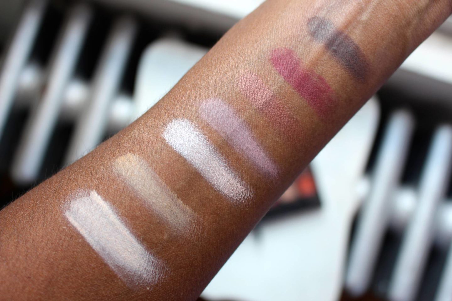 Anastasia Beverly Hills Modern Renaissance swatches
